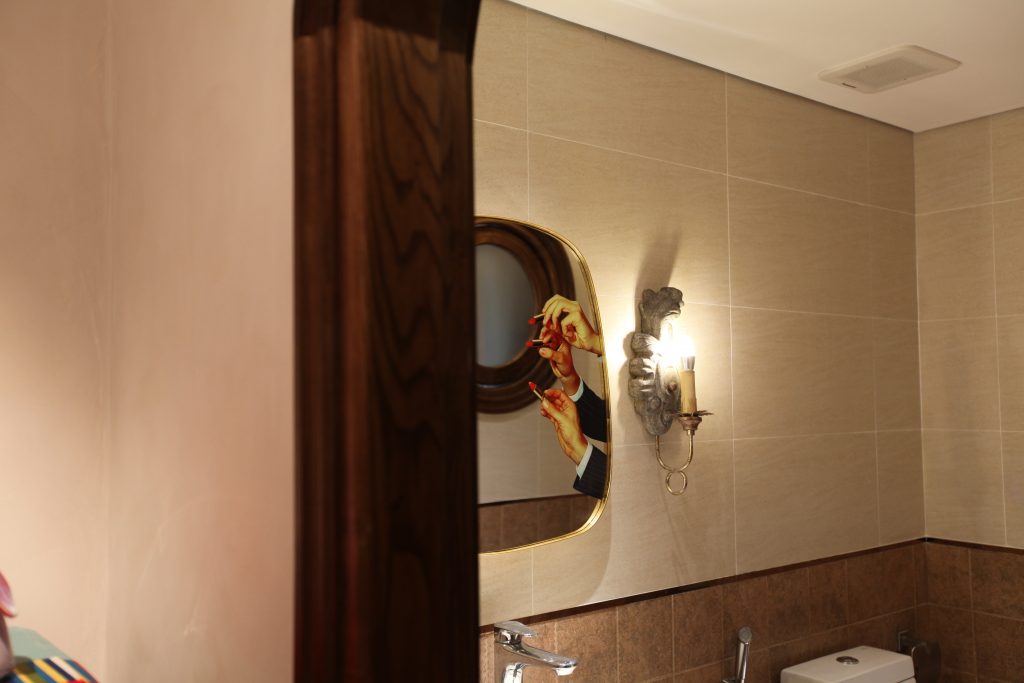 Cần lựa chọn các loại đèn có IP Rating phù hợp với từng khu vực trong nhà tắm