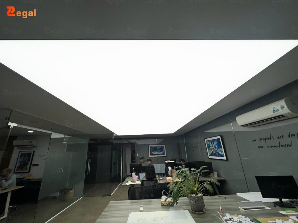 Ánh sáng trắng lạnh rất hiệu quả để tăng cường sự tập trung và năng suất làm việc