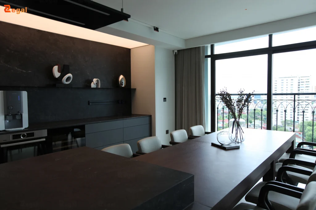 Trần xuyên sáng biến một không gian đơn giản trở nên sang trọng và đẳng cấp