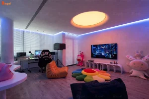 Trong nhà có thể tự bật khi trời tối, tạo cảm giác an toàn và tiện lợi