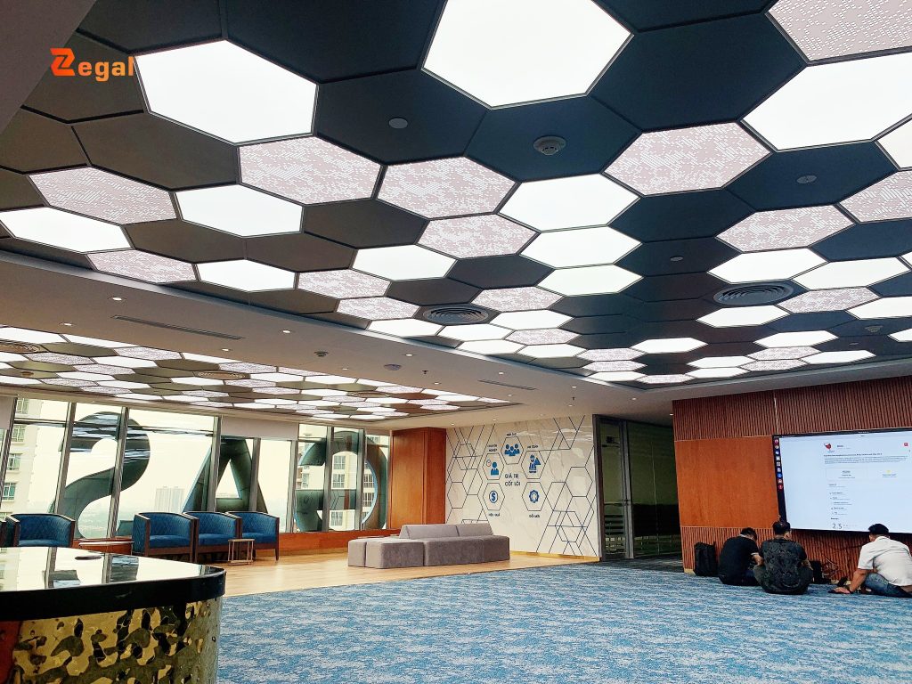 This solution is commonly used in reception areas or lounge spaces for relaxation