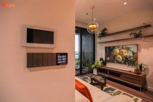 HCL là mô phỏng lại sự thay đổi của ánh sáng mặt trời trong không gian