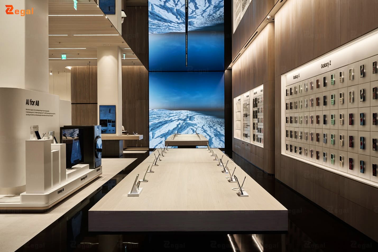 Mirrored ceilings combined with lighting create a reflective effect, adding depth and visual interest to the space.